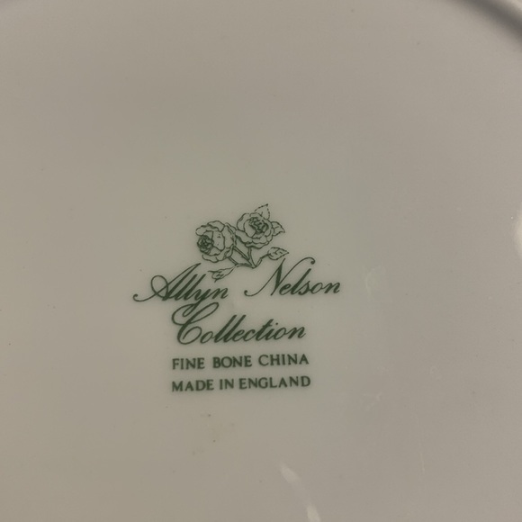 Set of 6-Allyn Nelson collection salad plates - Picture 3 of 3